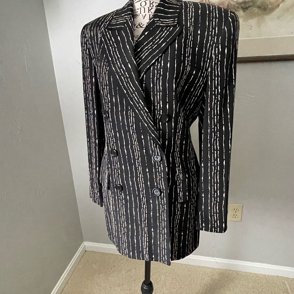 Ellen Tracy Black and Gold Striped Blazer with Matching Skirt